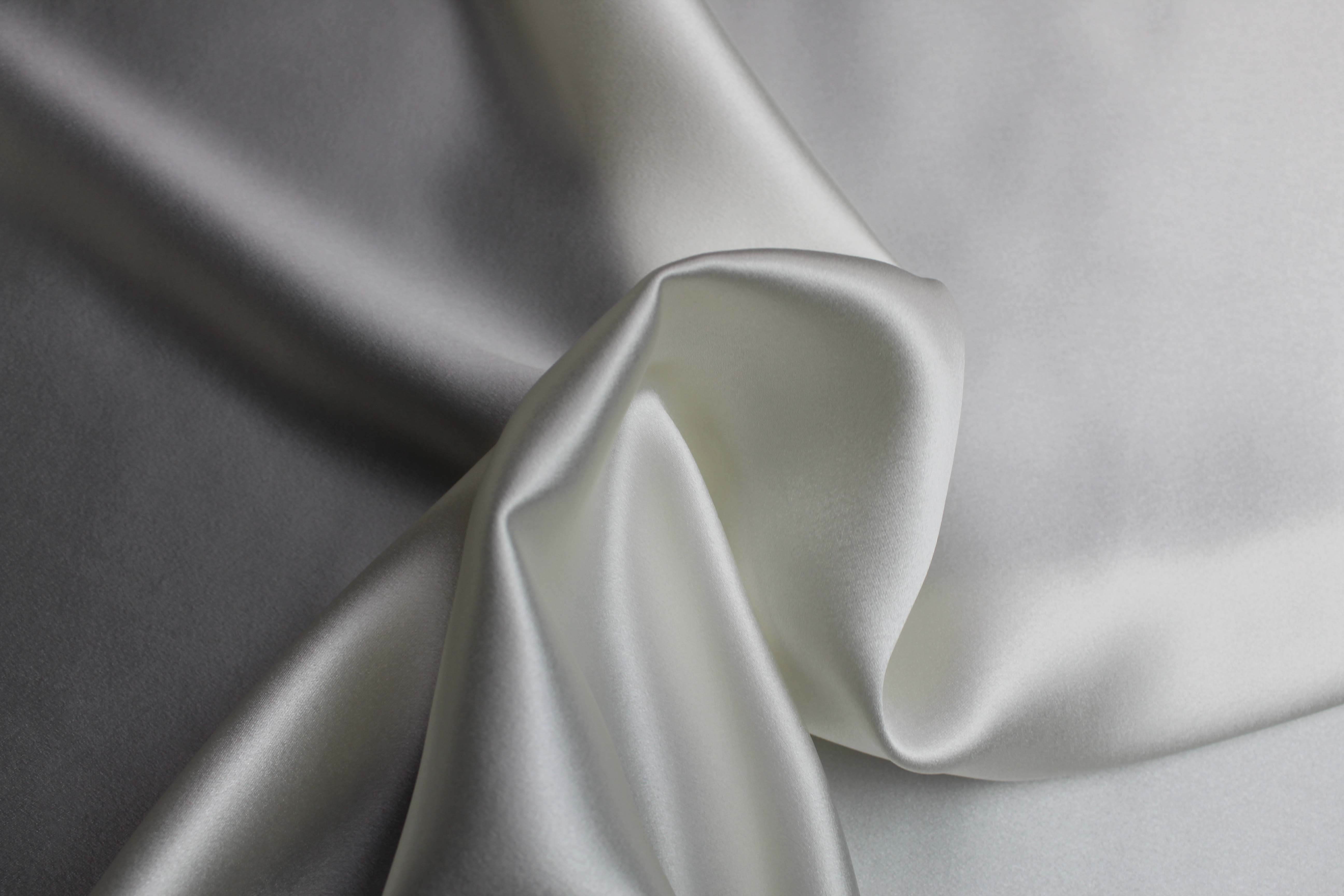 SILK CREPE BACK SATIN - IVORY A2